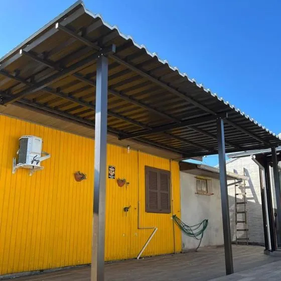 Cobertura de Garagem Sanduíche para indústria em Pirassununga SP